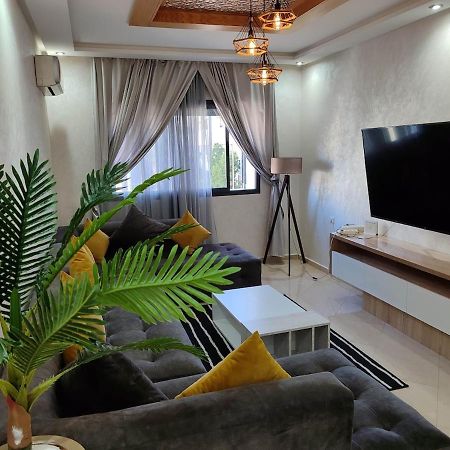 Appartement 2 Chambres Styles Salé Luaran gambar